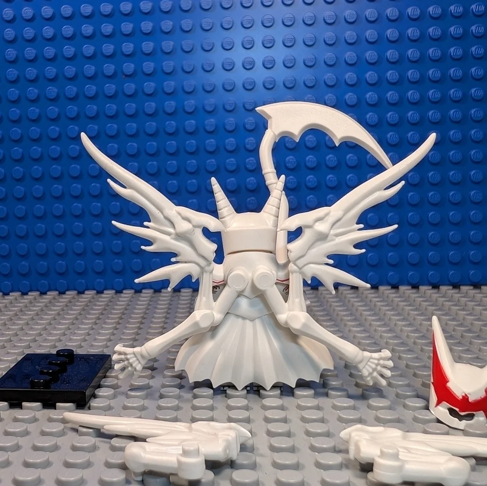 Batman- White Hellbat Minifigure Arkham Asylum Action Figure Building Block Toy